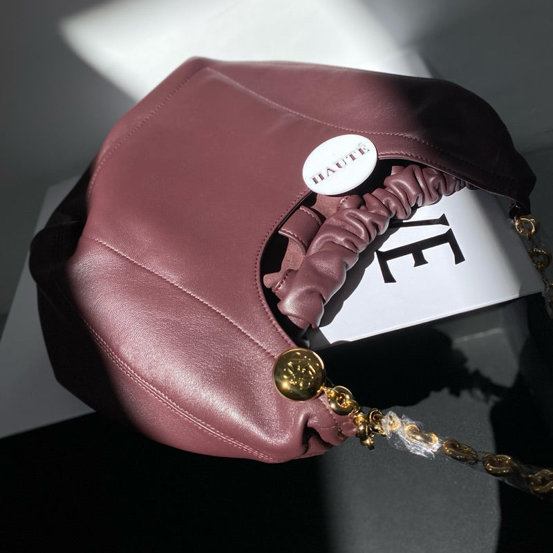 Loewe Squeeze Bag