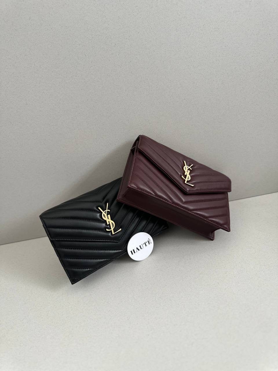 Prive - Chain Wallet (WOC) in Lambskin Leather