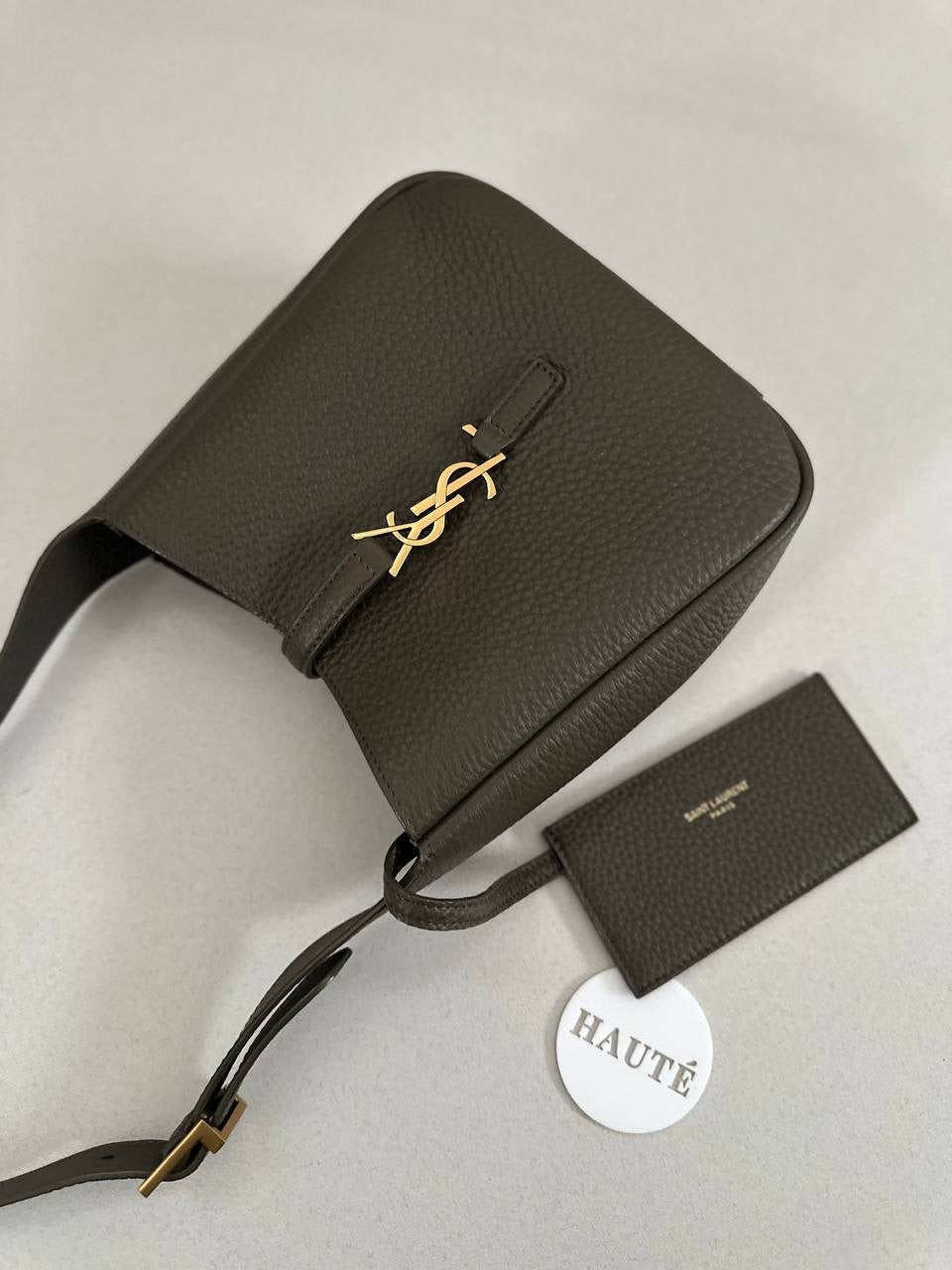 Prive - Le 5 Baby in Grained Leather Light Musk