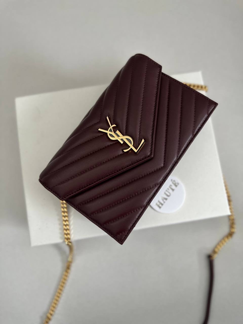 Prive - Chain Wallet (WOC) in Lambskin Leather
