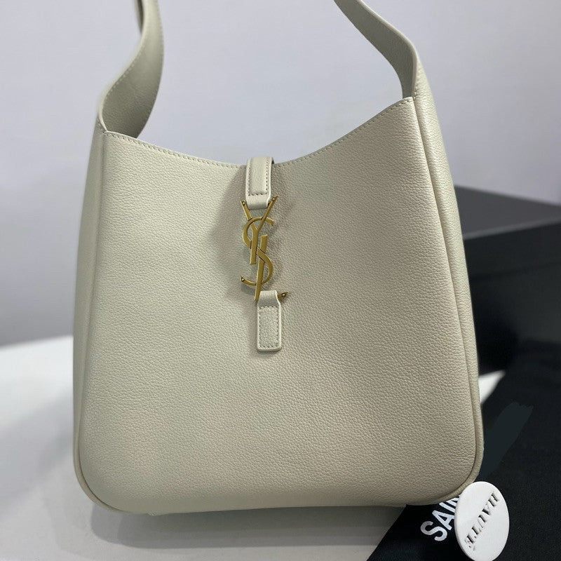 YSL Le 5 Supple Small Large in Grained Leather