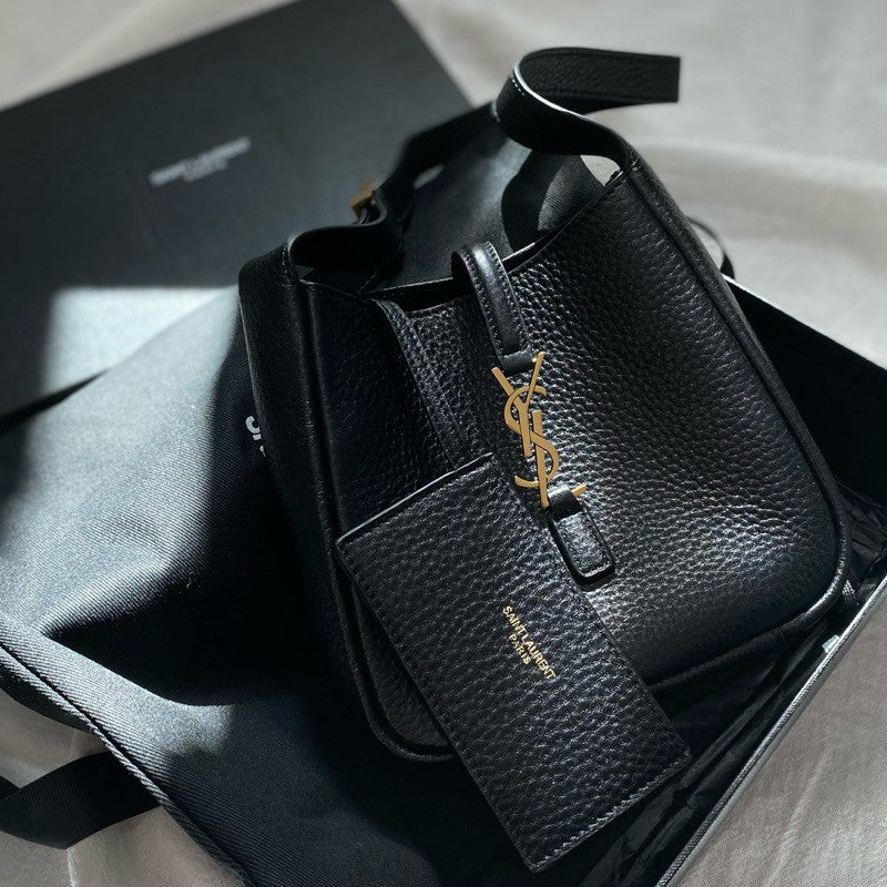 YSL Le 5 Supple Baby Grained Leather