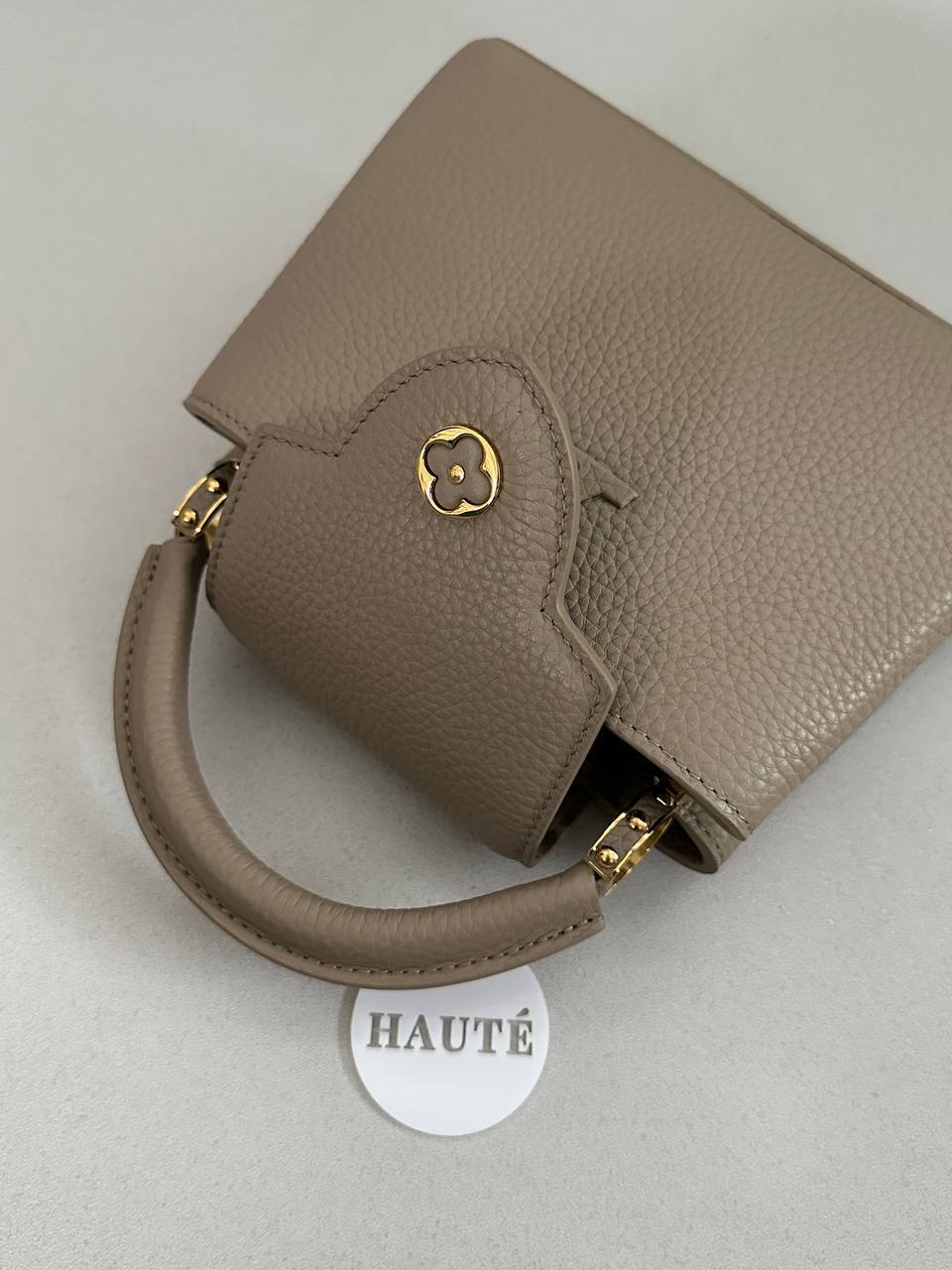 LV Capucines BB