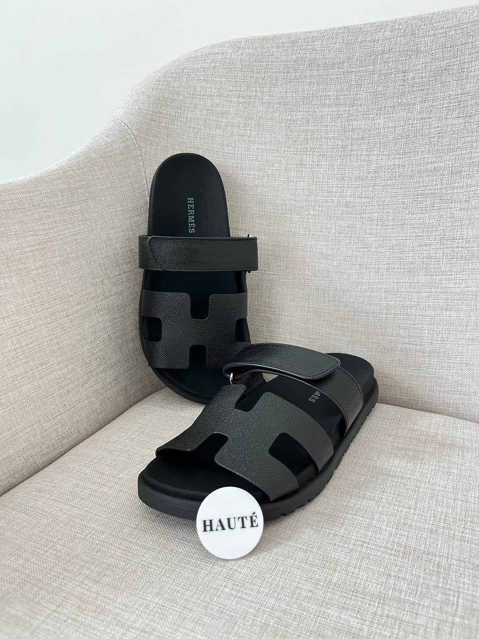Hermes Chypre Sandal Adjustable Strap | Ready Stock Black