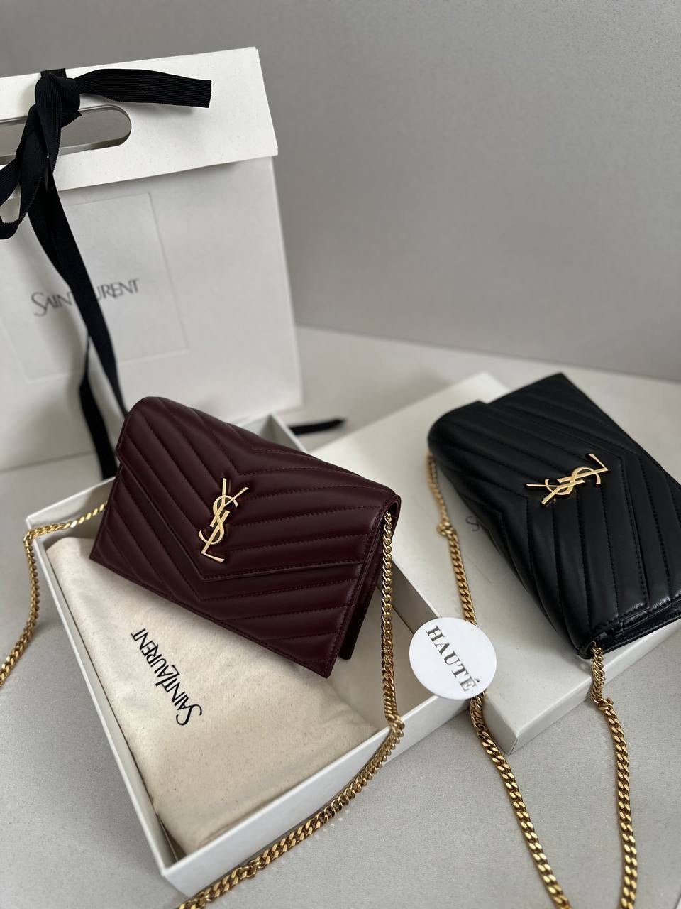 Prive - Chain Wallet (WOC) in Lambskin Leather